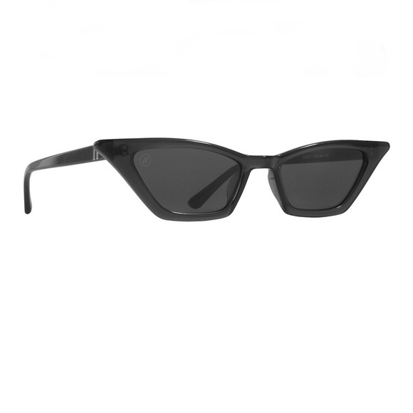Blenders Maika Ghost Diva Black Sunglasses - Picture 4 of 8
